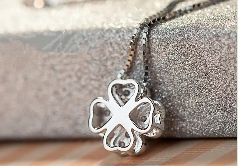 Real 925 Sterling Silver Jewelry Love Clover Necklaces & Pendants Rhinestones Fashion Choker Maxi Necklace Women Collares
Real 925 Sterling Silver Jewelry Love Clover Necklaces & Pendants Rhinestones Fashion Choker Maxi Necklace Women Collares