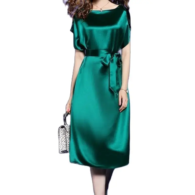 Plus Size 5XL Smooth Satin Dress Women Summer Thin Elegant Short Sleeve Party Dress Vintage Bandage Silk satin drape dress
Plus Size 5XL Smooth Satin Dress Women Summer Thin Elegant Short Sleeve Party Dress Vintage Bandage Silk satin drape dress