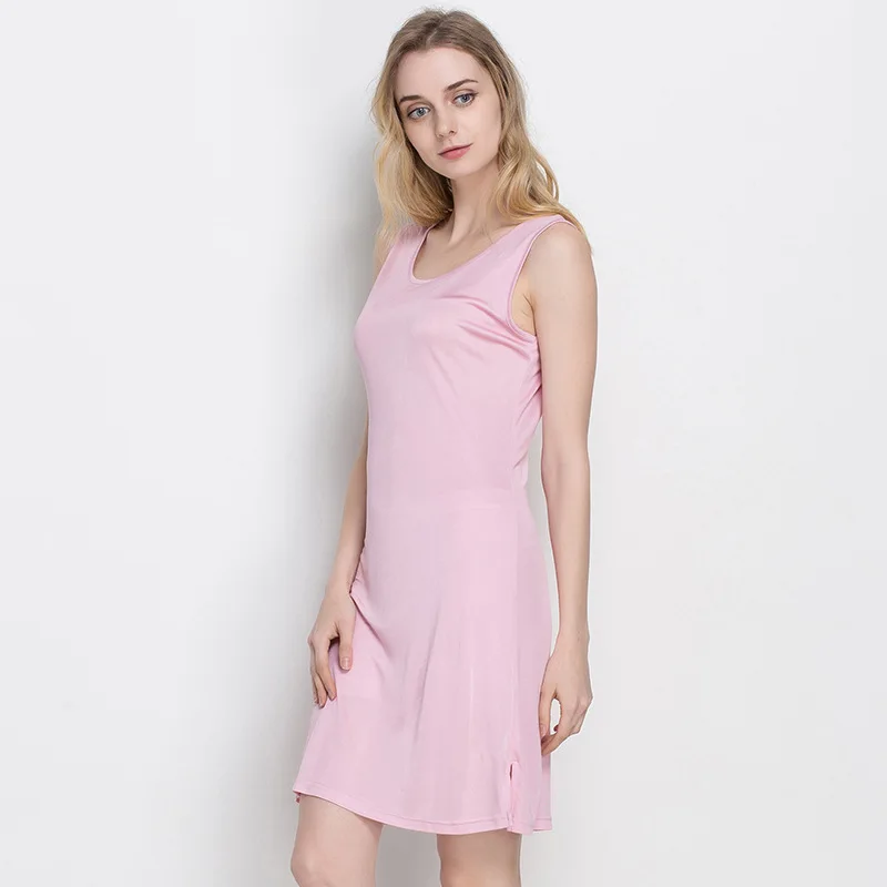 New Summer Products Ladies Silk Knit Sleeveless Vest Nightdress Mid - Length Bottoming Skirt Mulberry Silk
New Summer Products Ladies Silk Knit Sleeveless Vest Nightdress Mid - Length Bottoming Skirt Mulberry Silk