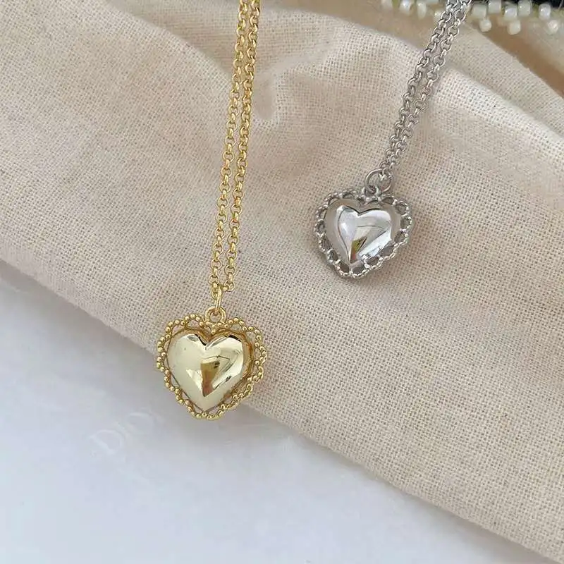 New Simple Love Necklace Personality Peach Heart Clavicle Chain Women's Necklace Love Commitment Jewelry Girlfriend Gift
New Simple Love Necklace Personality Peach Heart Clavicle Chain Women's Necklace Love Commitment Jewelry Girlfriend Gift