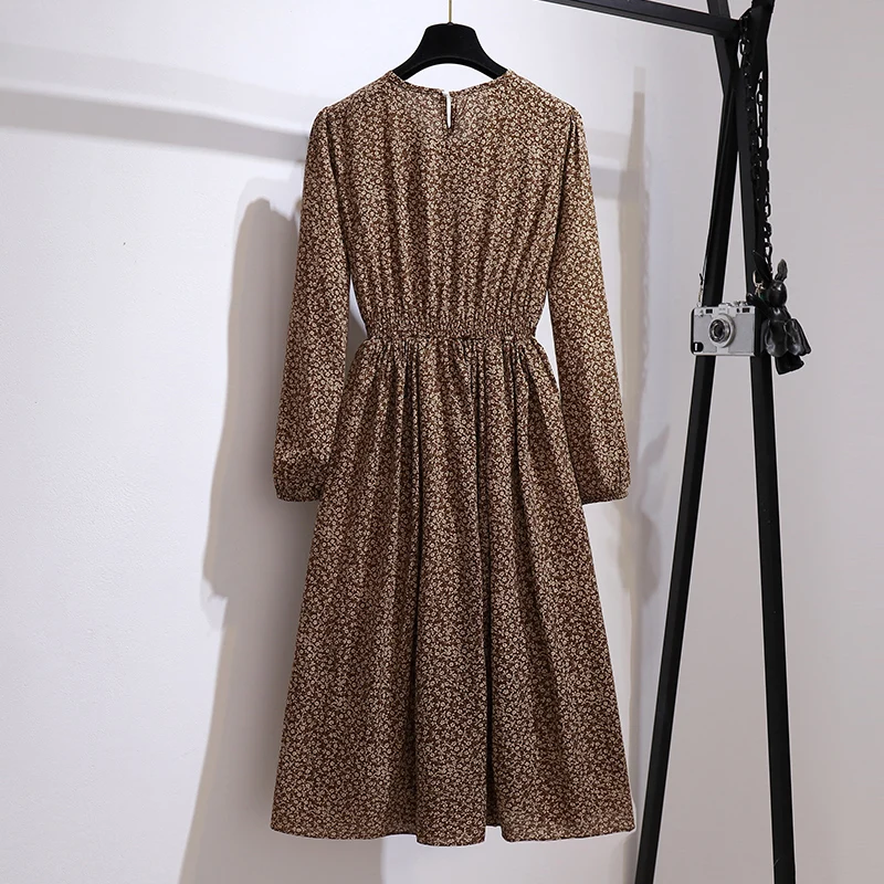 DIMANAF 2021 Summer Pleated Dress Women Plus Size Dress Chiffon Elastic Waist Lady Floral Print Sundress Holiday Retro Dress
DIMANAF 2021 Summer Pleated Dress Women Plus Size Dress Chiffon Elastic Waist Lady Floral Print Sundress Holiday Retro Dress