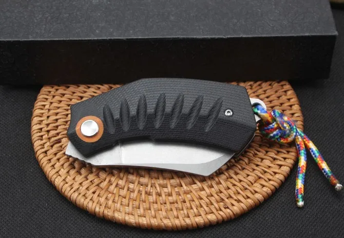 Folding Mini Knives Hunting Pocket Knife Tactical Military Gadgets Jungle Knife SURVIV BLADE Kitchen EDC Outdoor Barbecue Knife
Folding Mini Knives Hunting Pocket Knife Tactical Military Gadgets Jungle Knife SURVIV BLADE Kitchen EDC Outdoor Barbecue Knife