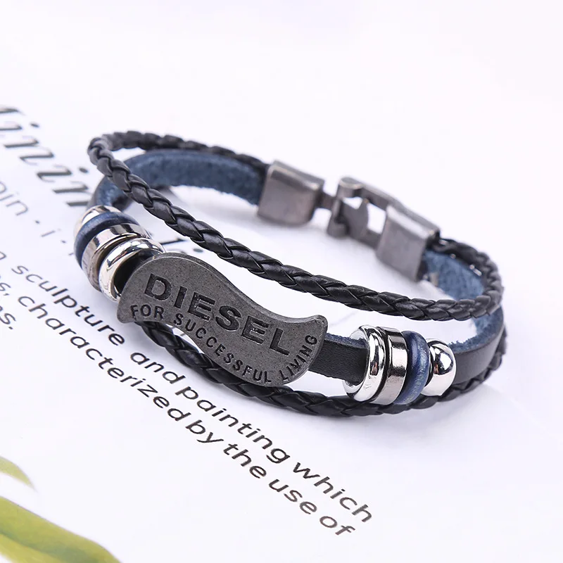 2021 New European And American Punk Retro Cowhide Bracelet Trendy Men's Personality Multi-Layer Braided Couple Bracelets On Hand
2021 New European And American Punk Retro Cowhide Bracelet Trendy Men's Personality Multi-Layer Braided Couple Bracelets On Hand
