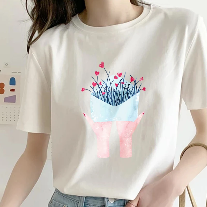 Heart Growing Hand T-Shirt Female European Outdoor Vetement Femme FASHIONABLE Guy Summer Top Oversized shirt Blusas Elegantes
Heart Growing Hand T-Shirt Female European Outdoor Vetement Femme FASHIONABLE Guy Summer Top Oversized shirt Blusas Elegantes