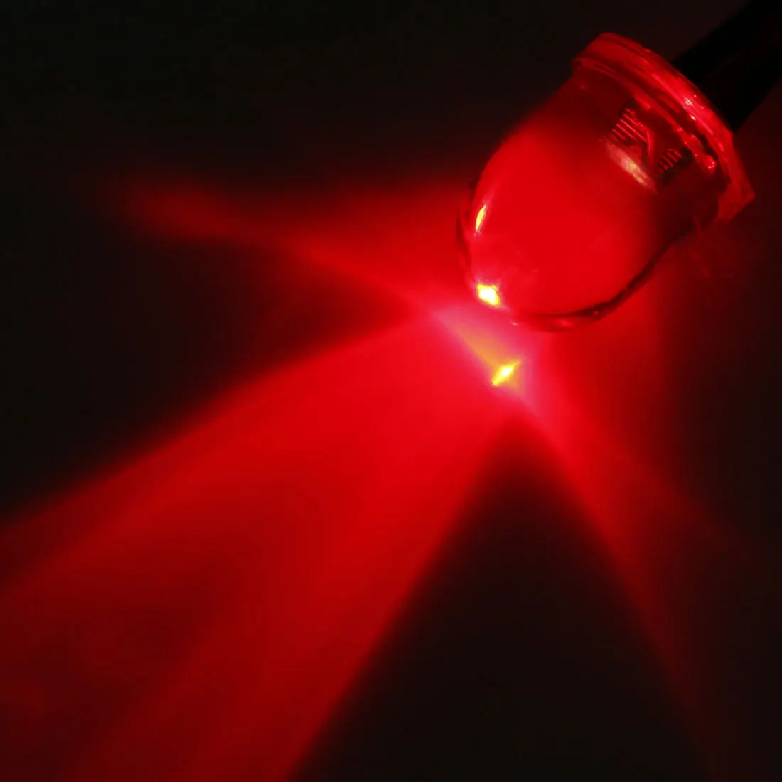 uxcell Prewired LED Light Bulb Diffused Emitting Diodes Lamp Red 10mm
uxcell Prewired LED Light Bulb Diffused Emitting Diodes Lamp Red 10mm