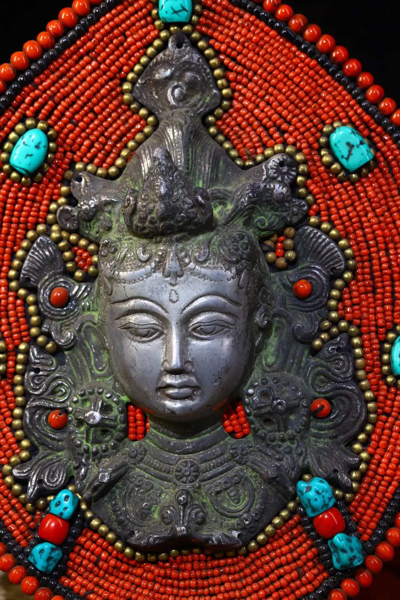 12"Tibet Buddhism Temple Old Bronze Gem Handmade Guanyin Bodhisattva Buddha Head Mask Amulet hanging screen Amitabha
12"Tibet Buddhism Temple Old Bronze Gem Handmade Guanyin Bodhisattva Buddha Head Mask Amulet hanging screen Amitabha