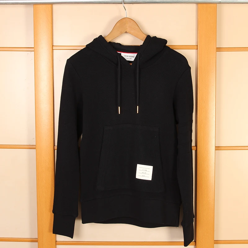 Fashion TB 2021 Brand Solid hooded pullovers men Women solid cotton sport Hoodies Sweatshirts Male Casual Sportswear Coat
Fashion TB 2021 Brand Solid hooded pullovers men Women solid cotton sport Hoodies Sweatshirts Male Casual Sportswear Coat