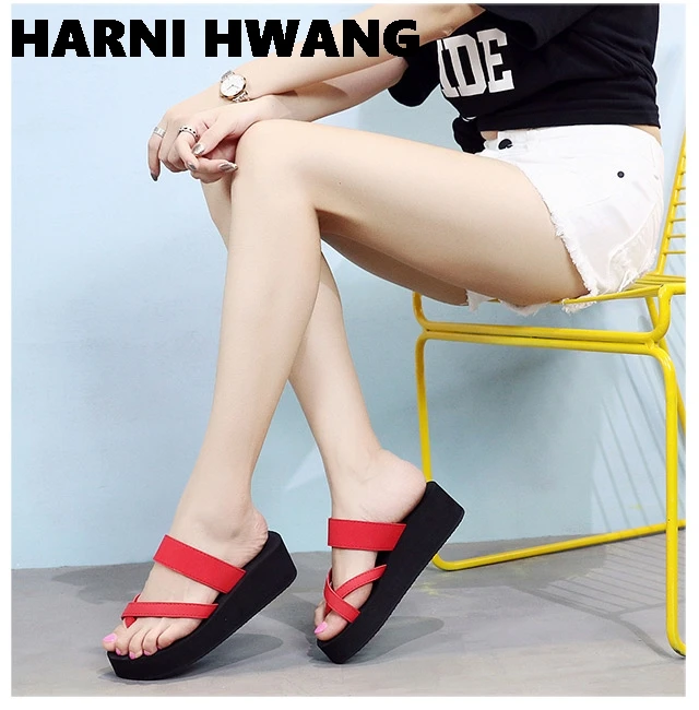 Women'S Summer Outer Wear Fashion New Style Sandals And Slippers, Thick-Soled Sponge Cake, Slope Heel Heel Increase Slippers
Women'S Summer Outer Wear Fashion New Style Sandals And Slippers, Thick-Soled Sponge Cake, Slope Heel Heel Increase Slippers