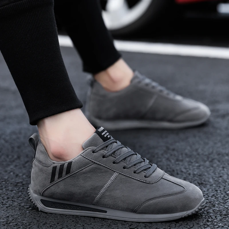 Men Shoes Spring Autumn Style Forrest gump shoes Comfortable Light Casual High Quality Driving Shoes 2021 New Fashion 
Men Shoes Spring Autumn Style Forrest gump shoes Comfortable Light Casual High Quality Driving Shoes 2021 New Fashion