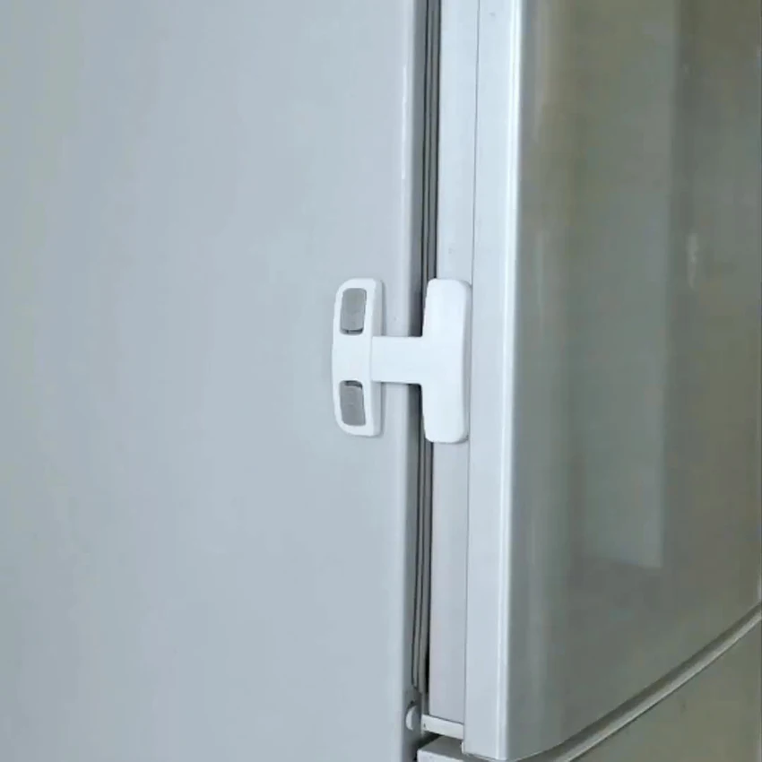 Baby Safety Locks Refrigerator Door Locks Child Protection Equipment Multipurpose Cabinet Drawer Slot Locks Straps Protector
Baby Safety Locks Refrigerator Door Locks Child Protection Equipment Multipurpose Cabinet Drawer Slot Locks Straps Protector
