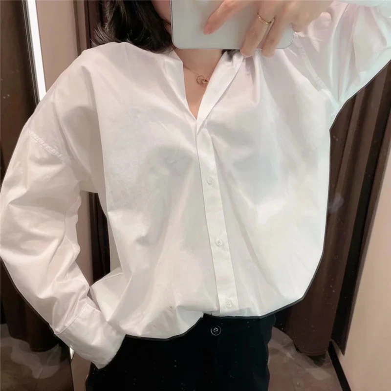 2021 New Women Blouse Simply Candy Color Single Breasted Poplin Shirts Office Lady Long Sleeve Blouse Chic Chemise Tops
2021 New Women Blouse Simply Candy Color Single Breasted Poplin Shirts Office Lady Long Sleeve Blouse Chic Chemise Tops