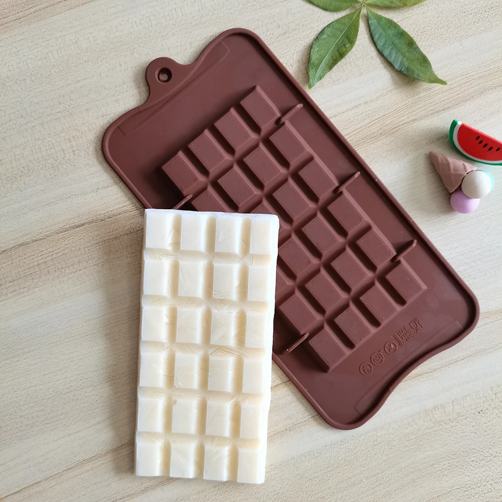 Hot 2021 New Silicone Full Page 24 Block Waffle Chocolate Mold Cake Jelly Candy Moulds Accessories Reusable Baking Tools
Hot 2021 New Silicone Full Page 24 Block Waffle Chocolate Mold Cake Jelly Candy Moulds Accessories Reusable Baking Tools