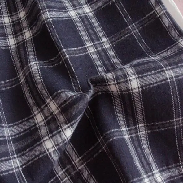 Women's plaid sports shorts summer loose students shorts