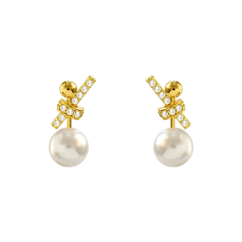 2020 new classic inlaid zircon knot Pearl Earrings Fashion Korean women jewelry lady temperament party Simple ladies Earrings
2020 new classic inlaid zircon knot Pearl Earrings Fashion Korean women jewelry lady temperament party Simple ladies Earrings