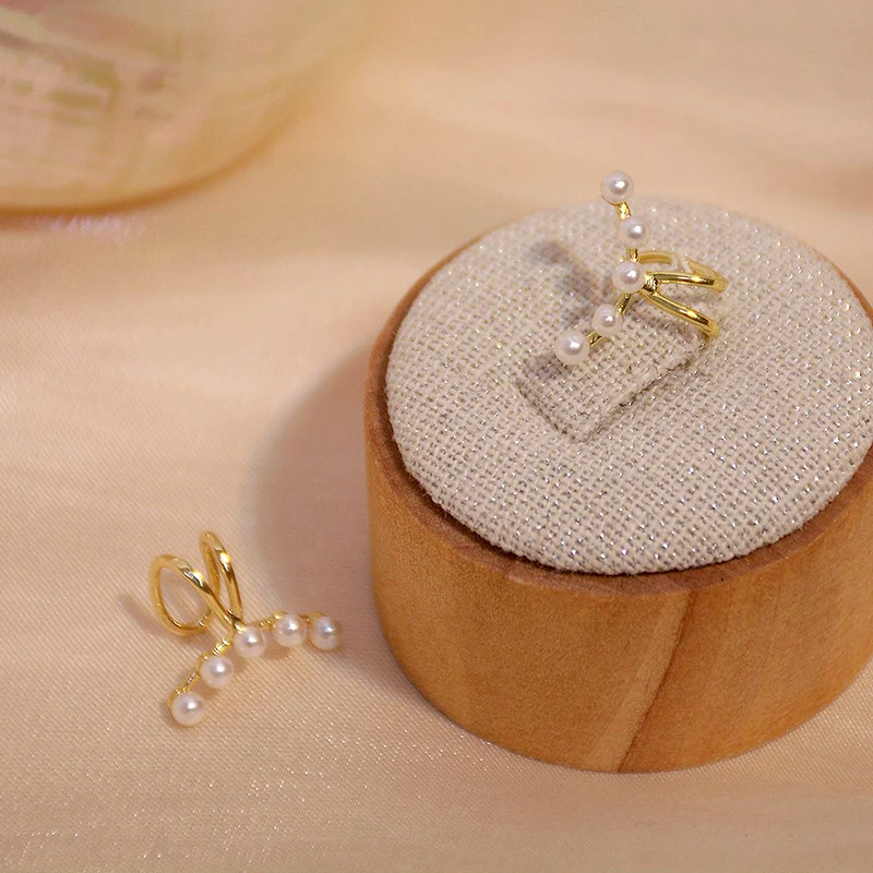 New Trendy Charm 14k Real Gold Single Row of Simplicity Pearls Clip Earrings for Women High Quality Jewelry Wedding Party Gift
New Trendy Charm 14k Real Gold Single Row of Simplicity Pearls Clip Earrings for Women High Quality Jewelry Wedding Party Gift