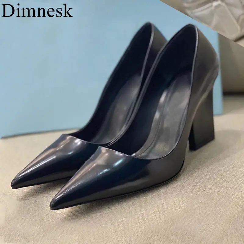 Runway Pointed Toe Chunky High Heel Pumps Women Real Leather Shallow Mouth Single Shoes Spring Ladies Sexy Party Dress Shoes
Runway Pointed Toe Chunky High Heel Pumps Women Real Leather Shallow Mouth Single Shoes Spring Ladies Sexy Party Dress Shoes