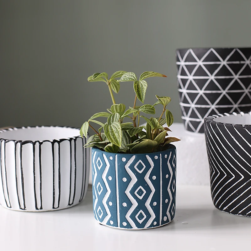 Retro Cement flower pot plant Creative pots flowerpot balcony decorations vasi per piante maceta garden accessories
Retro Cement flower pot plant Creative pots flowerpot balcony decorations vasi per piante maceta garden accessories
