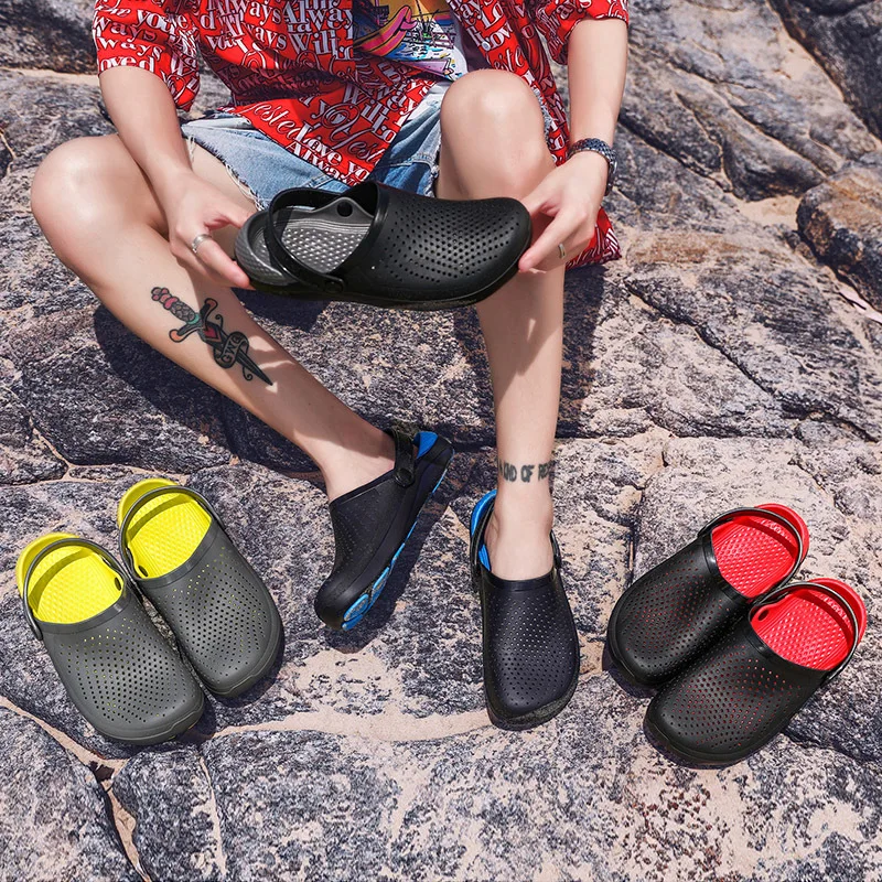 Slippers men's two wear new summer outdoor beach sandals trend leisure fashion wear soft bottom sandals men2021
Slippers men's two wear new summer outdoor beach sandals trend leisure fashion wear soft bottom sandals men2021