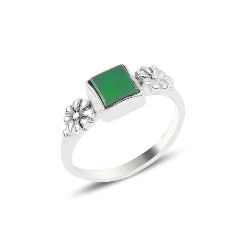 

Серебряное обручальное кольцо Silverlina с зеленым агатом маргариткой