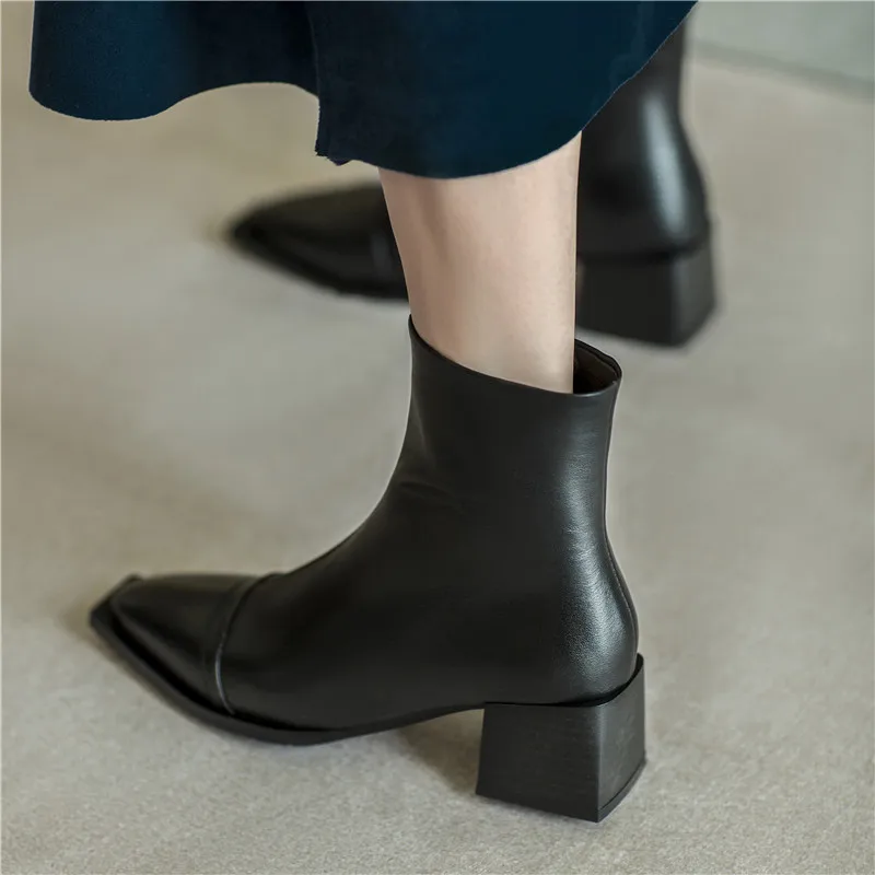 FEDONAS Vintage Female Ankle Boots Elegant Side Zipper Genuine Leather Thick Heels Shoes Woman Wonter Newest Party Basic Pumps
FEDONAS Vintage Female Ankle Boots Elegant Side Zipper Genuine Leather Thick Heels Shoes Woman Wonter Newest Party Basic Pumps