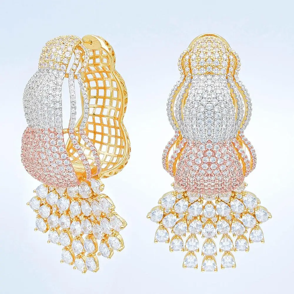 Newness new arrived flower shape Hoop Earrings for Women gift for Women Party Luxury Dubai Nigeria CZ Crystal Wedding Jewelry
Newness new arrived flower shape Hoop Earrings for Women gift for Women Party Luxury Dubai Nigeria CZ Crystal Wedding Jewelry