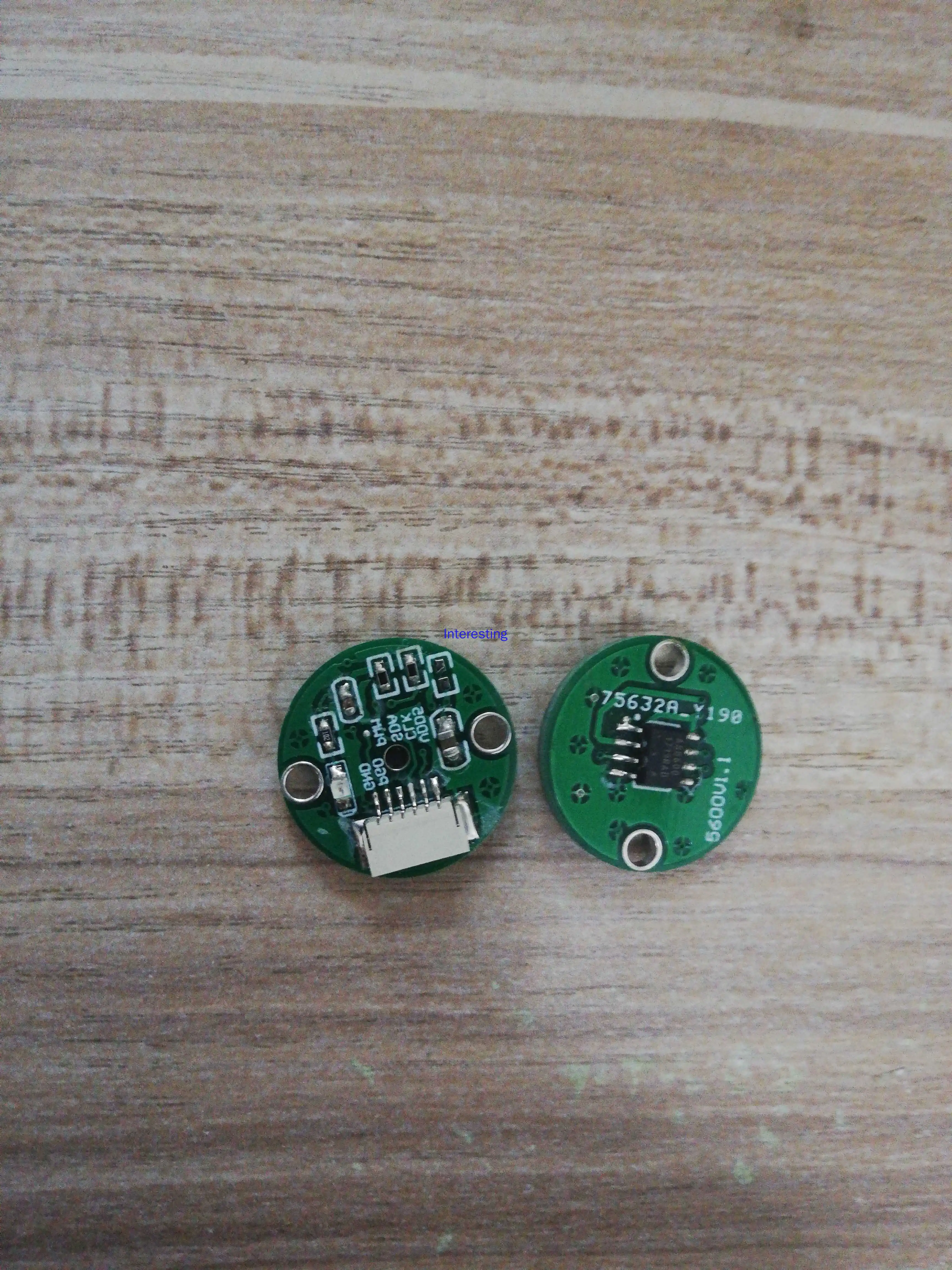 Магнитный датчик угла As5600, интерфейсы Iic, аналоговый выход напряжения
Магнитный датчик угла As5600, интерфейсы Iic, аналоговый выход напряжения