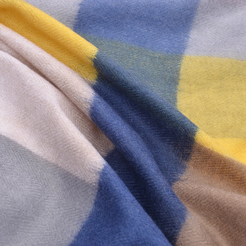New Big size Women color grid printing Scarves New Winter cashmere Wave edge Shawl Cotton hijab Fashion Muslim Head Scarf
New Big size Women color grid printing Scarves New Winter cashmere Wave edge Shawl Cotton hijab Fashion Muslim Head Scarf