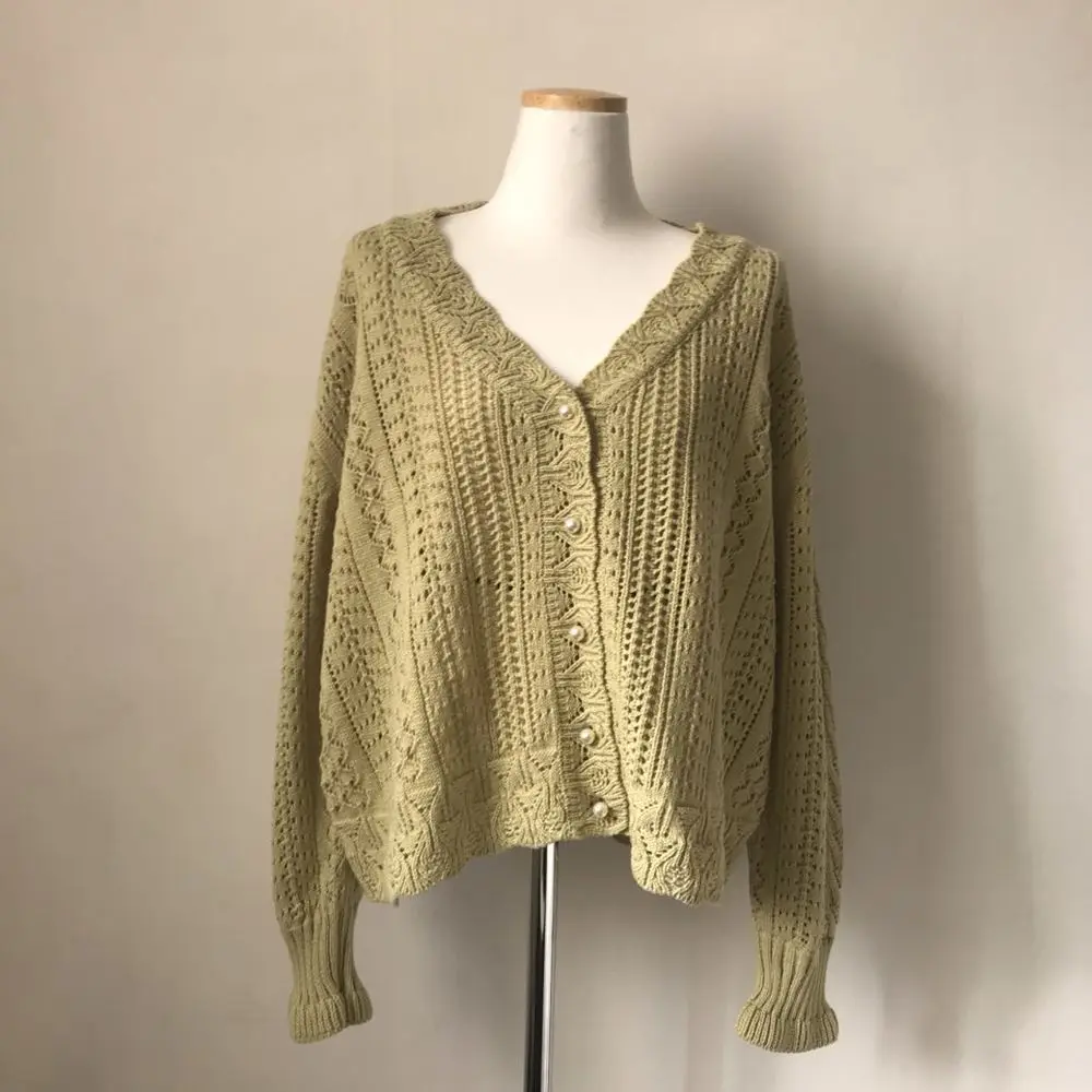 2020 Women Spring Summer Sweater and Cardigans Low V-Neck Knit Tops Long Sleeve Hollow Out Sexy Cardigan Loose White Tops
2020 Women Spring Summer Sweater and Cardigans Low V-Neck Knit Tops Long Sleeve Hollow Out Sexy Cardigan Loose White Tops