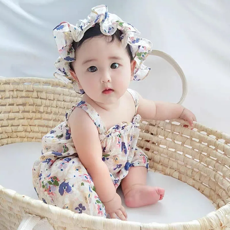 Baby Girls Rompers Fashion Flower Korean Sleeveless Jumpsuit Summer Toddler Boys Bodysuits 2020 Fashion Chil Girl One-Pieces New
Baby Girls Rompers Fashion Flower Korean Sleeveless Jumpsuit Summer Toddler Boys Bodysuits 2020 Fashion Chil Girl One-Pieces New