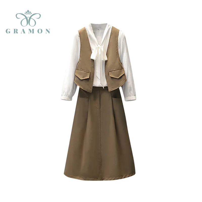 3 Peice Set For Women Plus Size Fashion Bow Lace Up Blouse + Short Vest + Long A-Line Skirts Outfits 4XL 2021Autumn Office Lady
3 Peice Set For Women Plus Size Fashion Bow Lace Up Blouse + Short Vest + Long A-Line Skirts Outfits 4XL 2021Autumn Office Lady