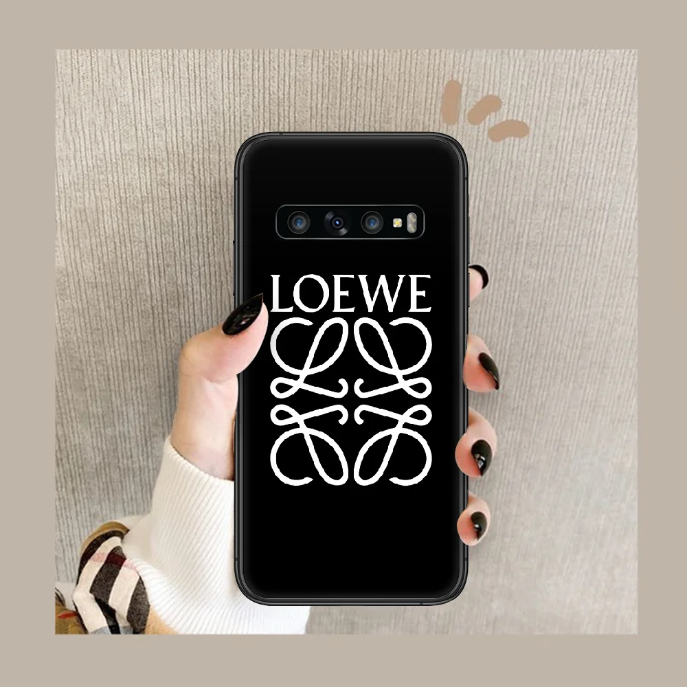 fashion brand Phone Case Cover Hull For Samsung Galaxy S 7 8 9 10 e 20 FE edge uitra plus Note 9 10 20 black Back Painting
fashion brand Phone Case Cover Hull For Samsung Galaxy S 7 8 9 10 e 20 FE edge uitra plus Note 9 10 20 black Back Painting