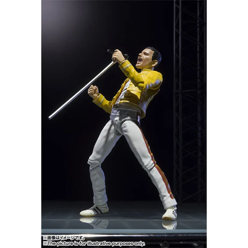 Bandai Original SHF Queen Freddy Mercury Rock Concert Live Yellow Action Figure Collection Decoration Gift
Bandai Original SHF Queen Freddy Mercury Rock Concert Live Yellow Action Figure Collection Decoration Gift