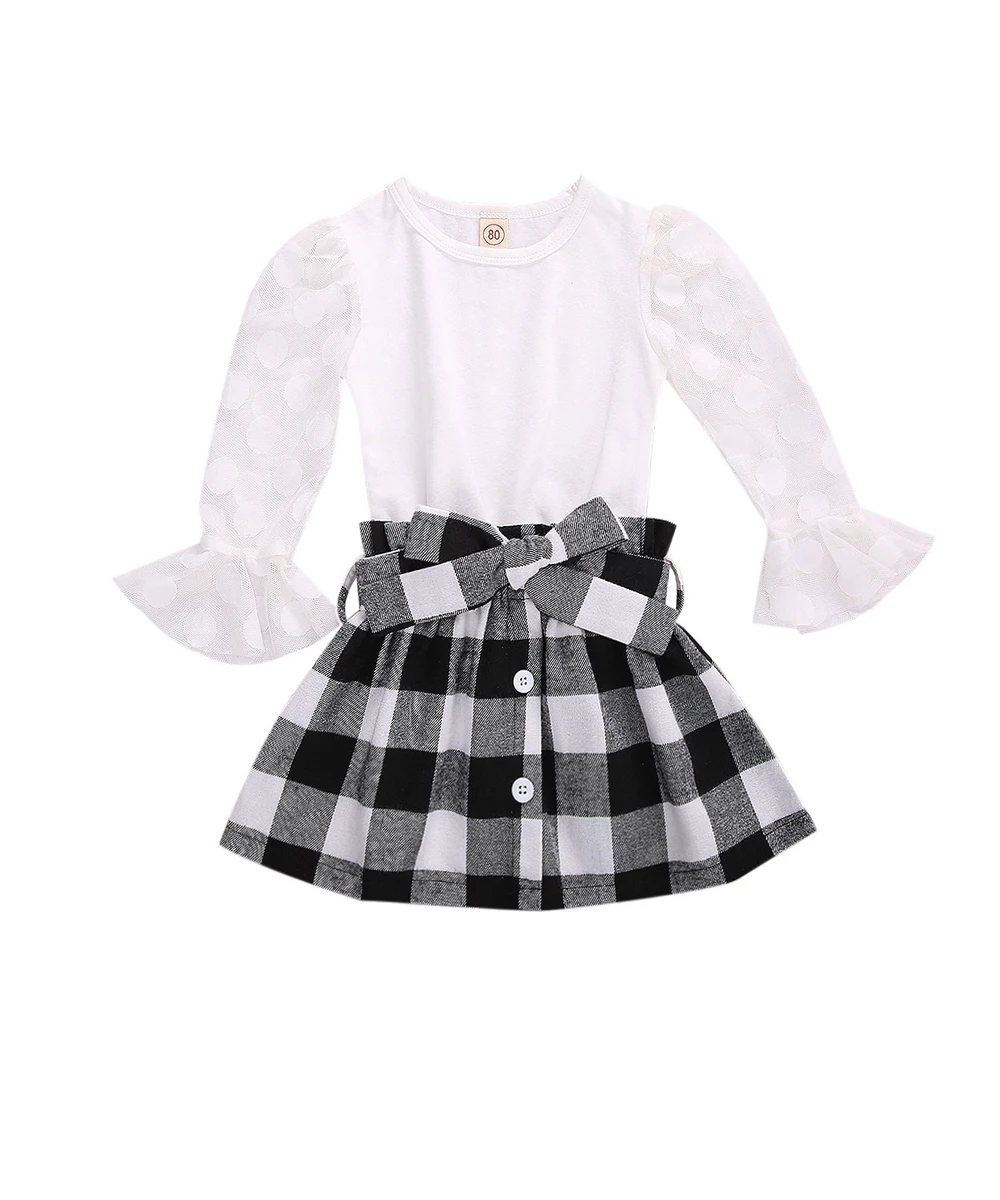 2 Pcs Girl'S Fashionable Casual Suit, Round Neck Long Mesh Flared Sleeve Polka Dot Pullover, Plaid Buttoned Skirt, Daily Life
2 Pcs Girl'S Fashionable Casual Suit, Round Neck Long Mesh Flared Sleeve Polka Dot Pullover, Plaid Buttoned Skirt, Daily Life