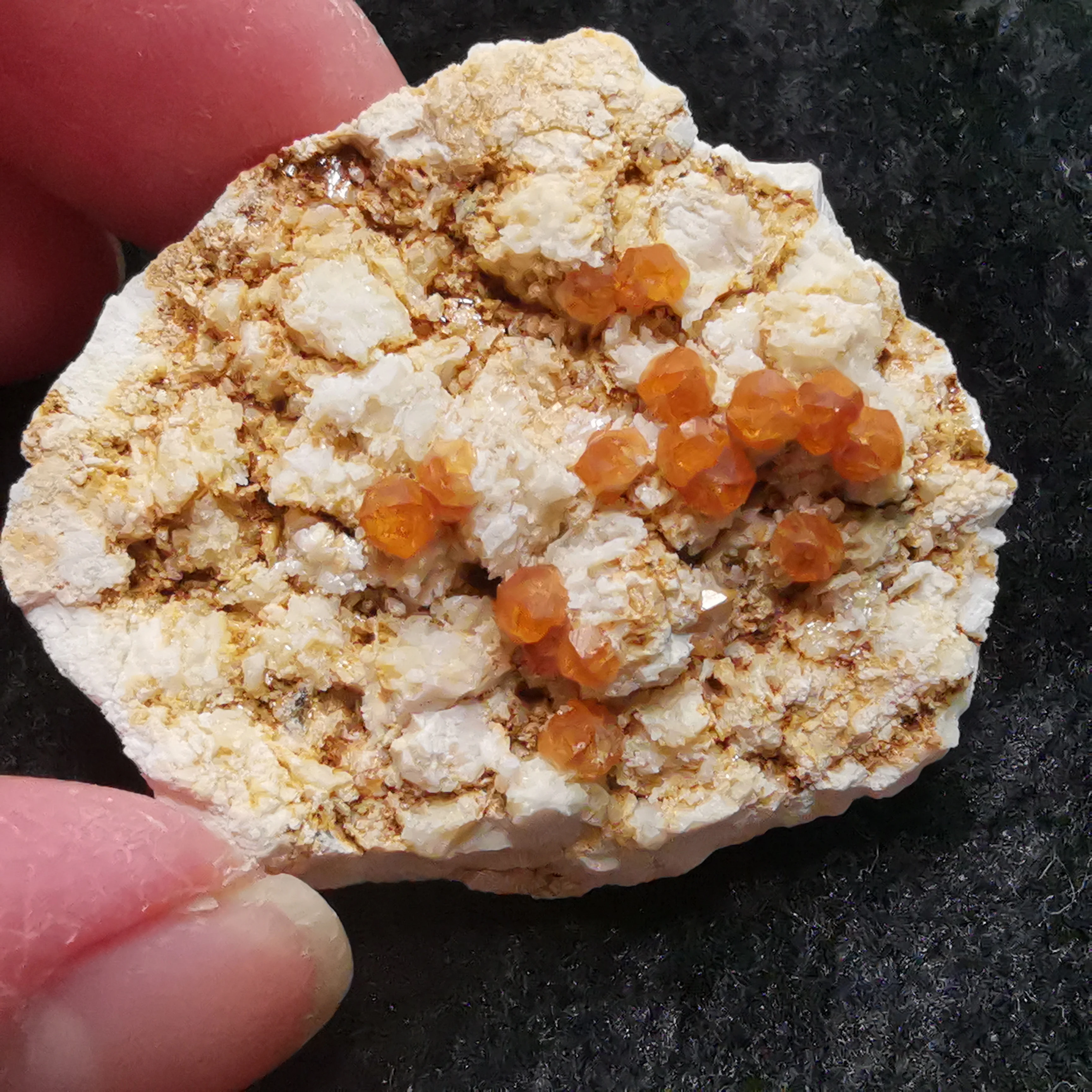 25.4gRare natural garnet crystal hexagonal feldspar mineral crystal symbiosis aura healing energy home decoration Teaching
25.4gRare natural garnet crystal hexagonal feldspar mineral crystal symbiosis aura healing energy home decoration Teaching