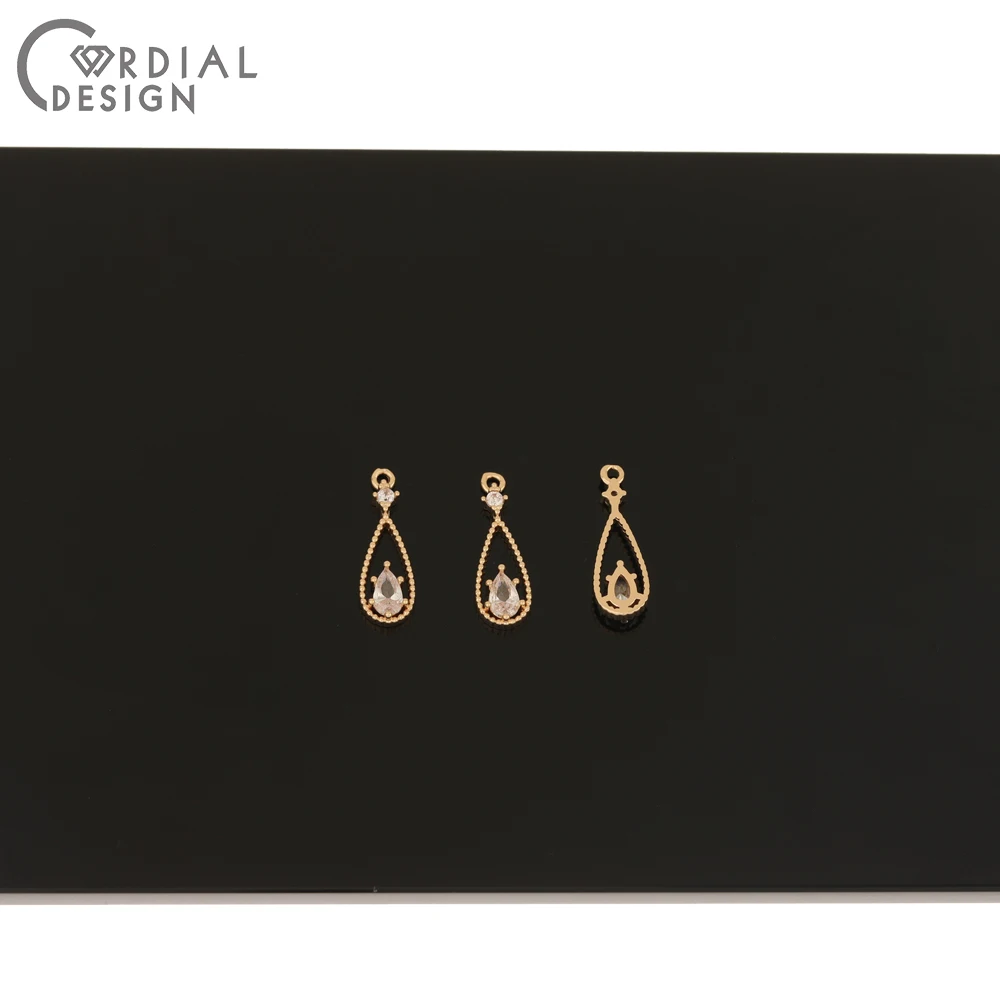 Cordial Design 100Pcs 6*18MM Jewelry Accessories/Pendant/DIY Making/Connectors/Drop Shape/Earring Findings/Hand Made/CZ Charms
Cordial Design 100Pcs 6*18MM Jewelry Accessories/Pendant/DIY Making/Connectors/Drop Shape/Earring Findings/Hand Made/CZ Charms