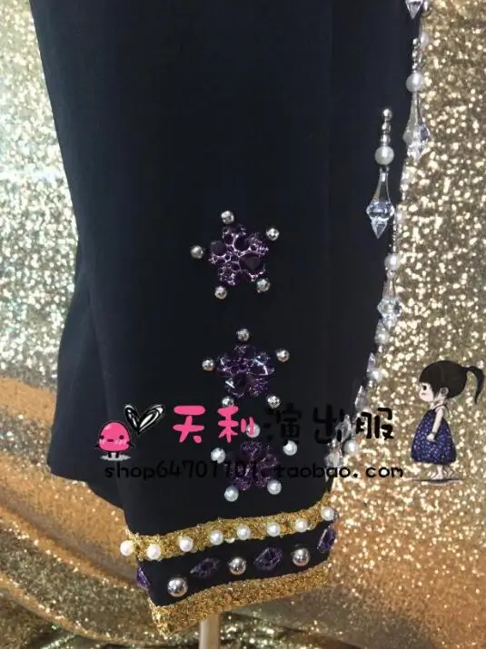 Hop Hot Man Brand Hip Beading Jacket Nightclub Male singer Fashion stage costume Mens New Performance Luxury handwork jackets
Hop Hot Man Brand Hip Beading Jacket Nightclub Male singer Fashion stage costume Mens New Performance Luxury handwork jackets