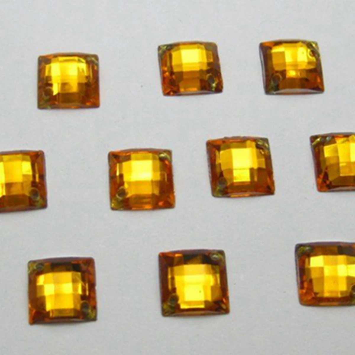 200 Gold Flatback Acrylic Square Sewing Rhinestone Gems Button 8mm Sew on beads
200 Gold Flatback Acrylic Square Sewing Rhinestone Gems Button 8mm Sew on beads