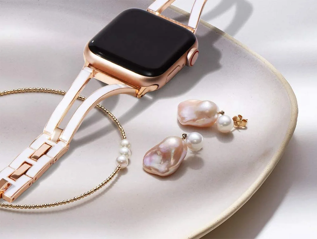 Luxury Diamond strap For Apple Watch band 40mm 38mm bracelet strap Bling Czech stone Women Lady Watchband for iwatch series 5 4
Luxury Diamond strap For Apple Watch band 40mm 38mm bracelet strap Bling Czech stone Women Lady Watchband for iwatch series 5 4