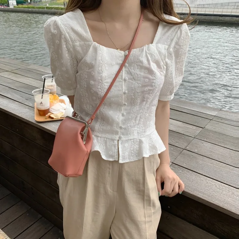 2021 Summer Casual Square Collar Elegant Short Sleeves Sexy Single Breasted Simple Fresh Sweet White Short Shirts
2021 Summer Casual Square Collar Elegant Short Sleeves Sexy Single Breasted Simple Fresh Sweet White Short Shirts