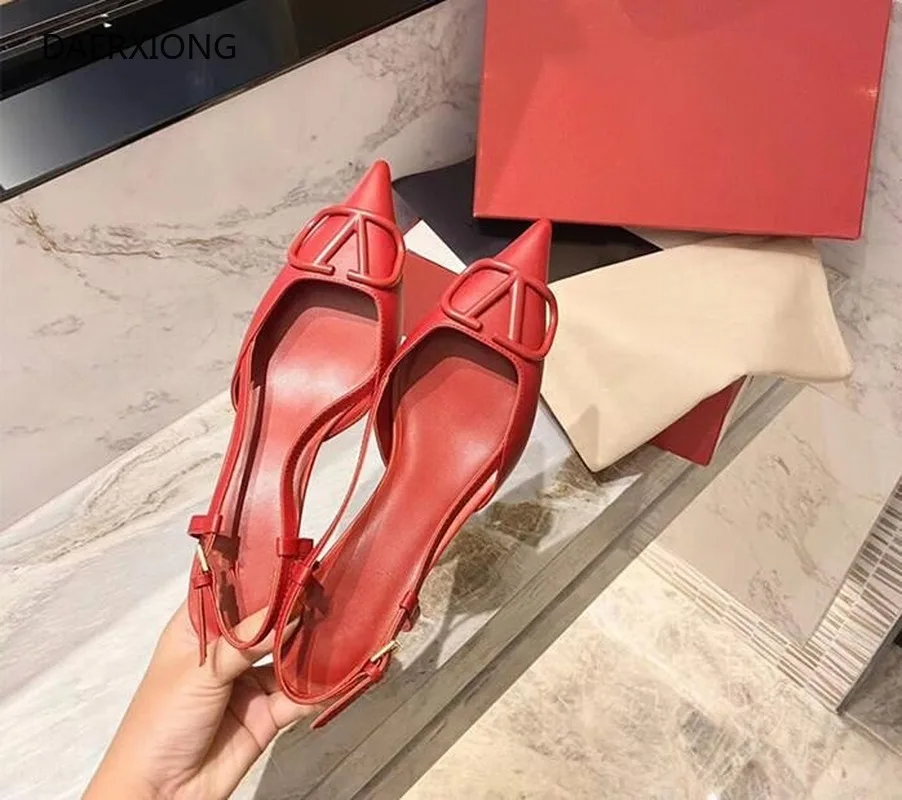 Female Temperament V Character Sandal High Heels Summer Shoes Women Sandals Fashion Heels Sandals Pointed Wedding Shoes No Box
Female Temperament V Character Sandal High Heels Summer Shoes Women Sandals Fashion Heels Sandals Pointed Wedding Shoes No Box