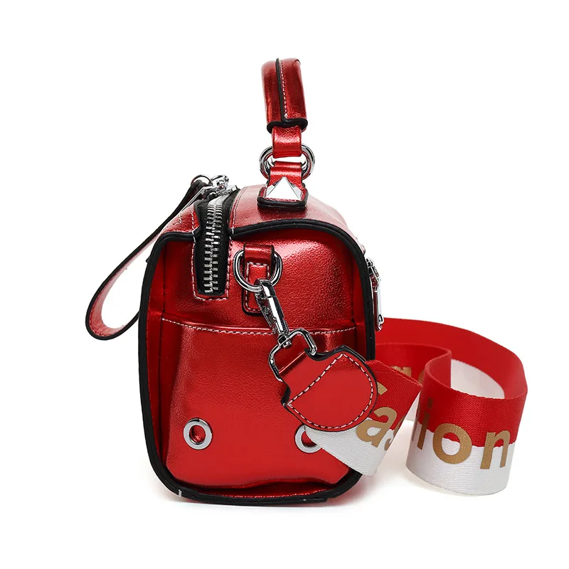 Women Bag 2020 Calfskin Genuine Leather Personality fashion Designer Luxury New Handbags Crossbody Messenger Shoulder bags 
Women Bag 2020 Calfskin Genuine Leather Personality fashion Designer Luxury New Handbags Crossbody Messenger Shoulder bags