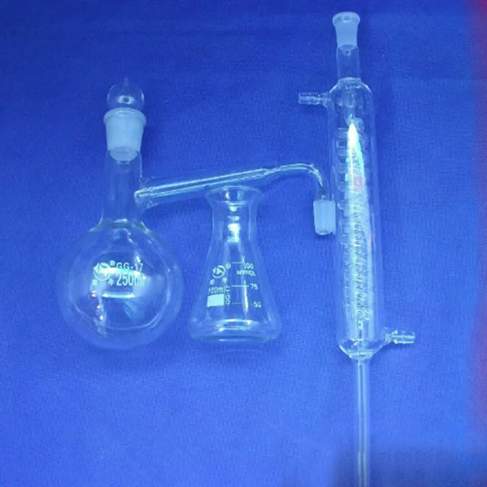 250ml Distiling Apparatus with ground glass joints,Glass distillation unit,distillation flask+graham condenser+conical flask
250ml Distiling Apparatus with ground glass joints,Glass distillation unit,distillation flask+graham condenser+conical flask