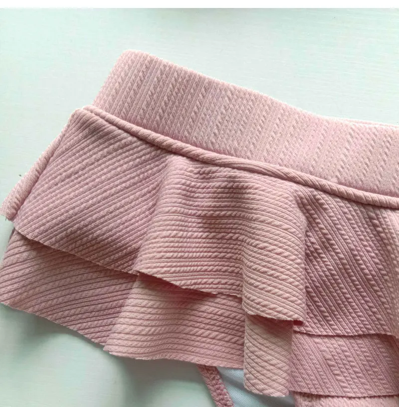Sexy Tube Top 2 Piece Set Bikini 2021 Pink Swimming Suit for Women High Waist Push Up Swimsuit Summer Beachwear Biquini
Sexy Tube Top 2 Piece Set Bikini 2021 Pink Swimming Suit for Women High Waist Push Up Swimsuit Summer Beachwear Biquini