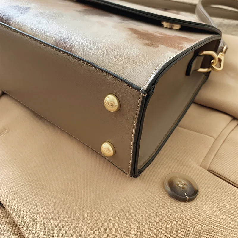 Gradient Oil Painting Pattern Small Flap Bags for Women 2020 New Designer PU Leather Shoulder Bag Purse Handbag Ladies Sac Bolsa
Gradient Oil Painting Pattern Small Flap Bags for Women 2020 New Designer PU Leather Shoulder Bag Purse Handbag Ladies Sac Bolsa
