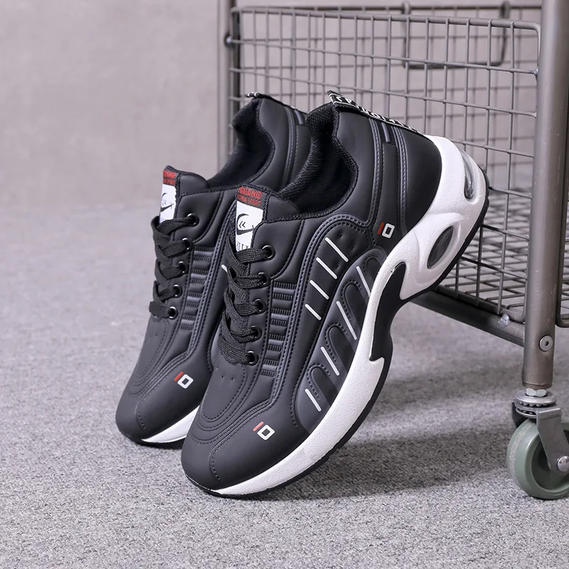 Men's Shoes Autumn and Winter New Leather Men's Sports Casual Shoes Fashion Wear-resistant Shock-absorbing Running Shoes
Men's Shoes Autumn and Winter New Leather Men's Sports Casual Shoes Fashion Wear-resistant Shock-absorbing Running Shoes