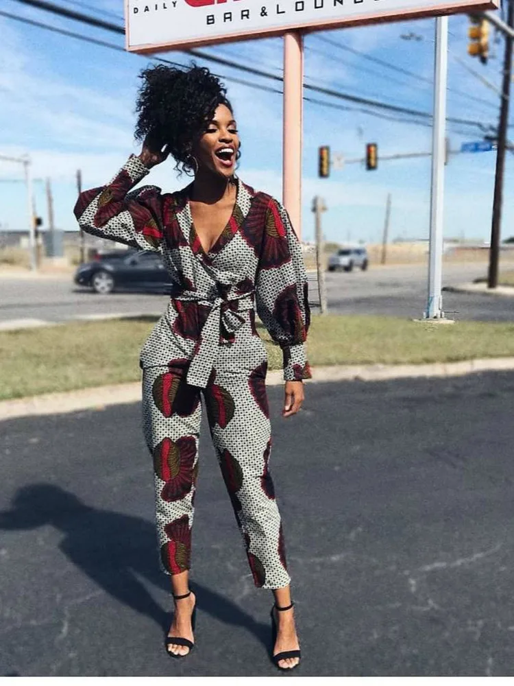 African Womens Playsuit for Women 2020 Fall Africa Print Ankara Romper African Plus Size Clothes Office Lady African Clothing 
African Womens Playsuit for Women 2020 Fall Africa Print Ankara Romper African Plus Size Clothes Office Lady African Clothing