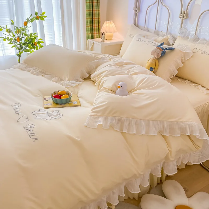 Hot 4pcs Cute Princess Bedding Set Bed Skirt Bed Cover Lace Ruffle Sheet Set Cotton Strap Pillowcase double 150/180cm wholesale
Hot 4pcs Cute Princess Bedding Set Bed Skirt Bed Cover Lace Ruffle Sheet Set Cotton Strap Pillowcase double 150/180cm wholesale