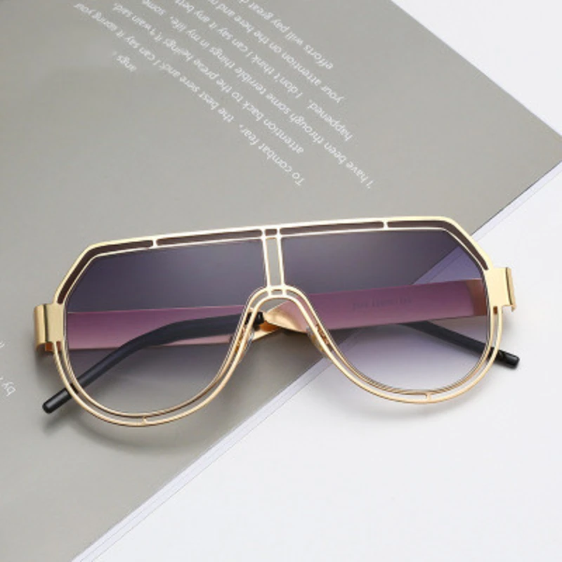 2020 New one piece Metal Punk Pilot Sunglasses Women Vintage Steampunk Sun Glasses Men Oculos Feminino Lentes Gafas De Sol UV400
2020 New one piece Metal Punk Pilot Sunglasses Women Vintage Steampunk Sun Glasses Men Oculos Feminino Lentes Gafas De Sol UV400