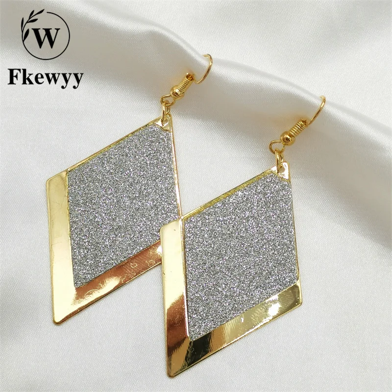 Fkewyy Gothic Earrings For Women Luxury Jewelry Rectangle Gold Plated Jewellery Punk Accessories Dangle Earrings Fashion Women
Fkewyy Gothic Earrings For Women Luxury Jewelry Rectangle Gold Plated Jewellery Punk Accessories Dangle Earrings Fashion Women