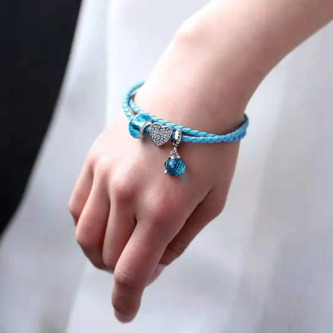 Summer small fresh leather rope bracelet DIY blue transparent crystal bracelet girl gift friendship charm elastic rope jewelry
Summer small fresh leather rope bracelet DIY blue transparent crystal bracelet girl gift friendship charm elastic rope jewelry